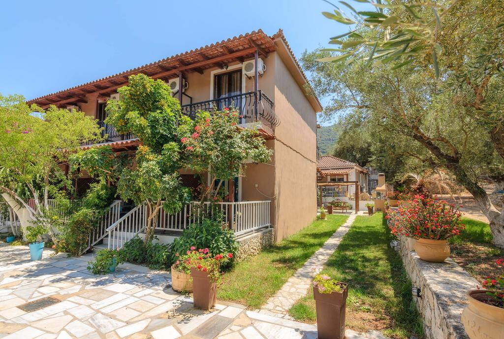 Stefanos Studios Keri Dış mekan fotoğraf